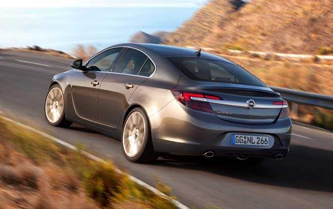 Nuevo Opel Insignia 2014