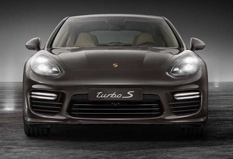 Porsche Panamera Turbo S