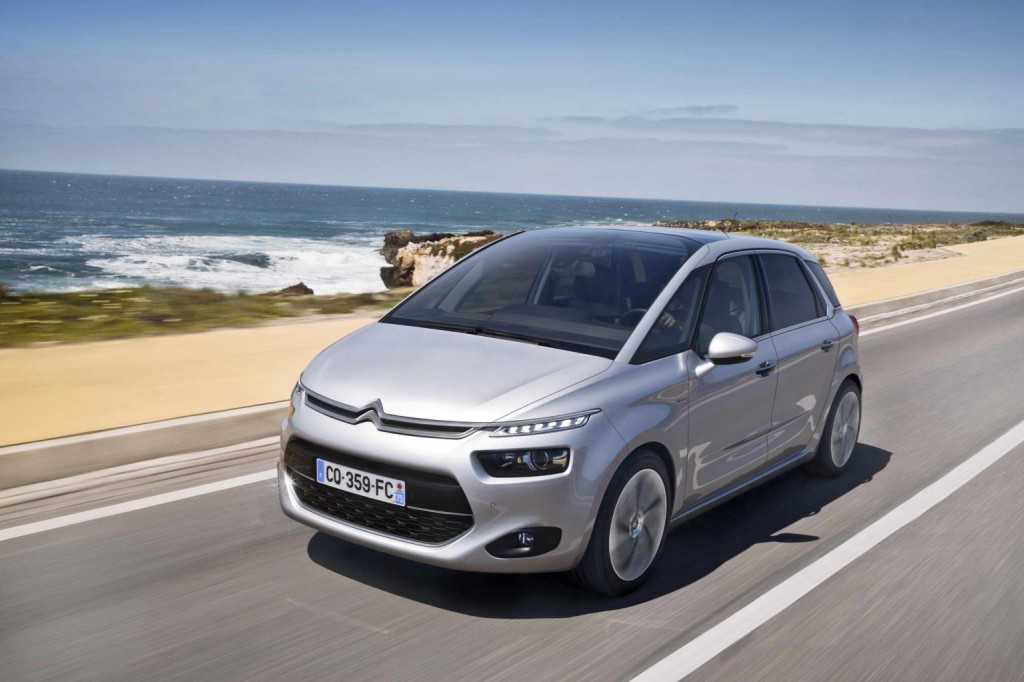 Citroen C4 Picasso y Grand C4 Picasso estrenan motor