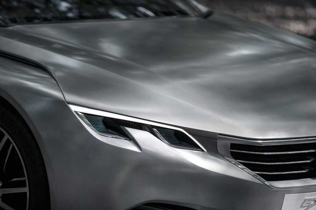 Concept Peugeot Exalt