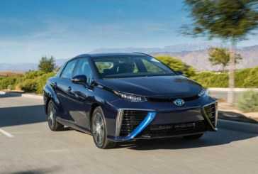 Más información sobre el Toyota Mirai, el sedán de pila de combustible