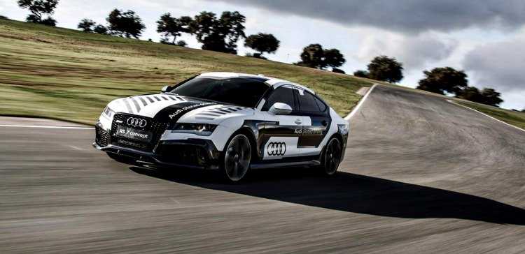 El AUDI RS 7 Piloted Driving mantiene el ritmo en el circuito de ASCARI2