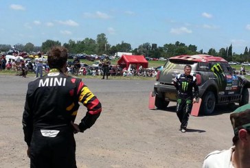 Nani Roma da por perdido el Dakar en su primera etapa