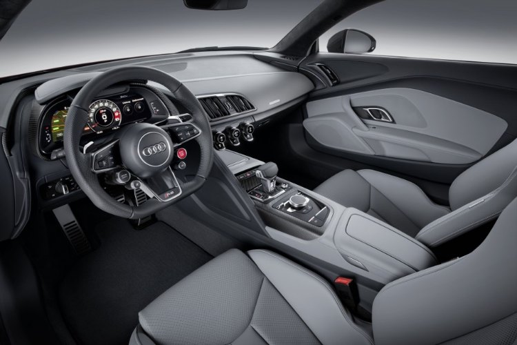 Audi R8 interior