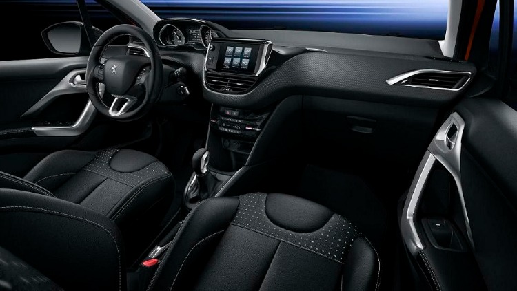 Peugeot 208 interior