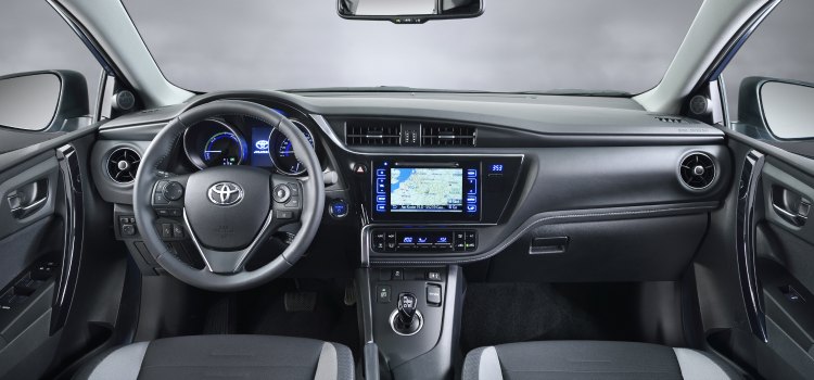 Toyota Auris interior