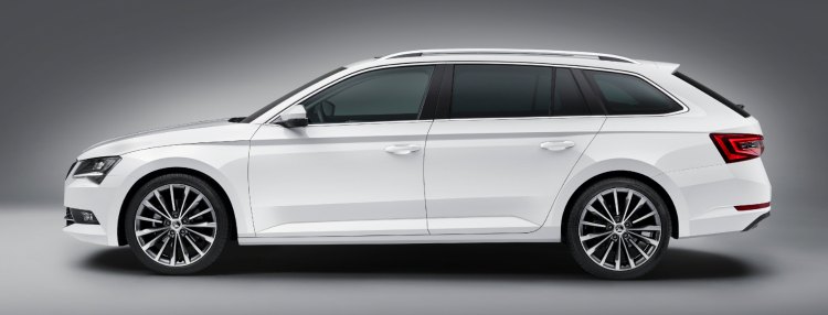 SKODA Superb Combi, un familiar cargado de emoción con elegancia dinamica