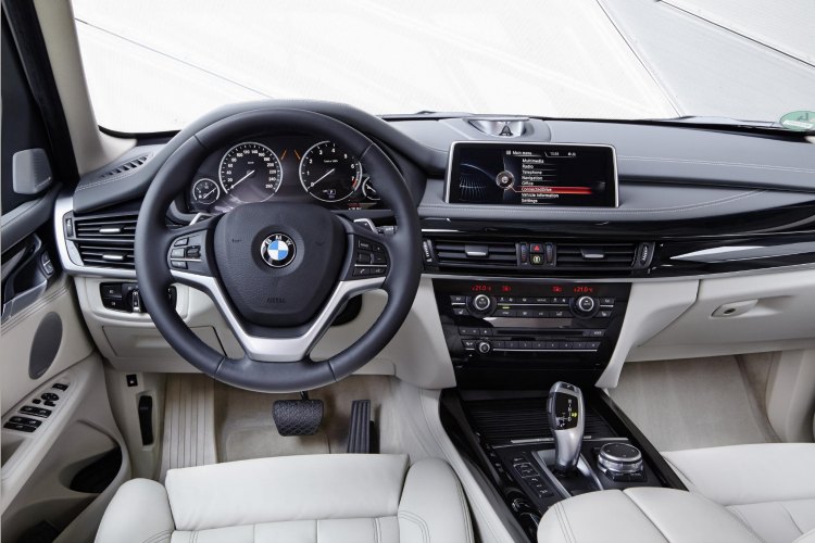 Interior del BMW X5 xDrive40e