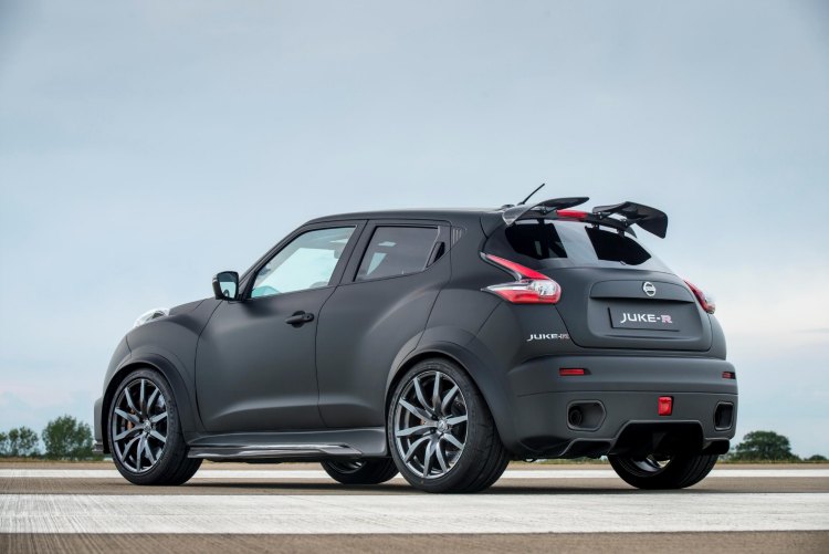 Nissan Juke R 2.0