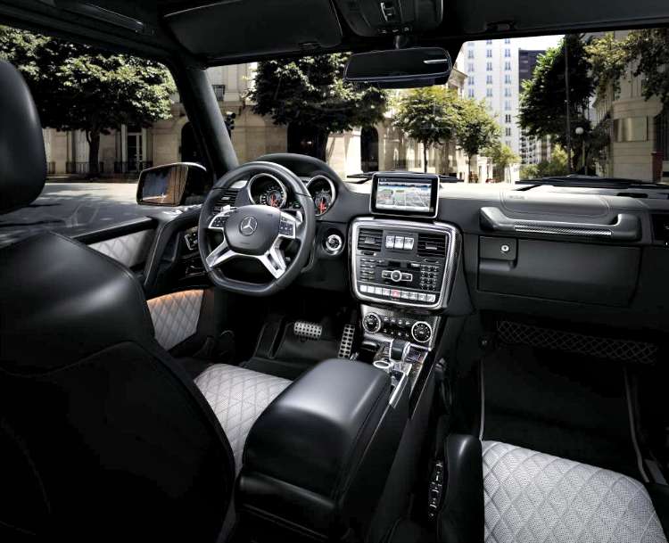 Interior del Mercedes Benz G 500 4x4