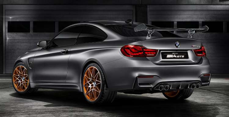 Imagen trasera del BMW M4 GTS