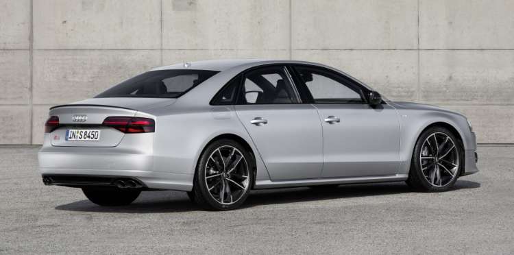 Trasera del Audi S8 plus