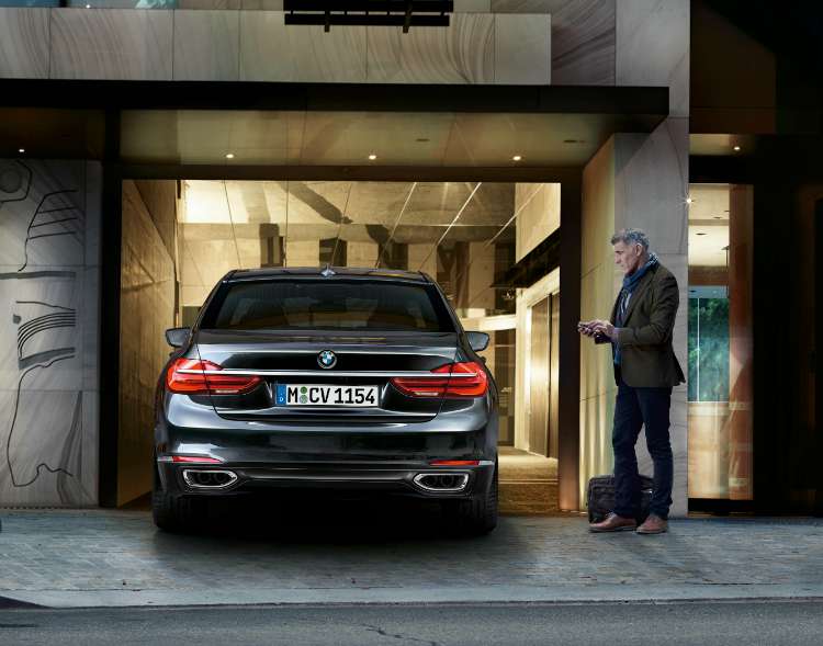 El BMW Serie 7 con aparcamiento remoto