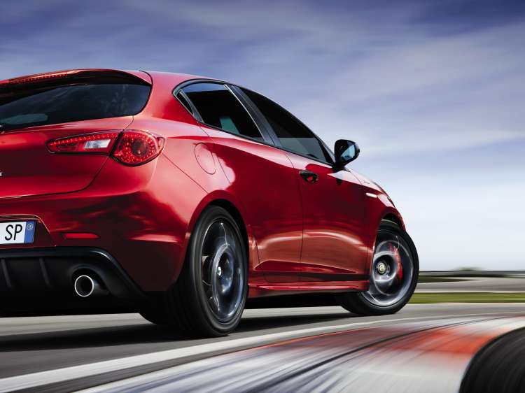 Alfa Romeo Giuletta Sprint Speciale, definiendo más su carácter deportivo 