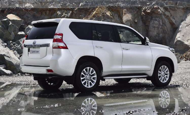 Toyota Land Cruiser 2015, ya disponible en los concesionarios 