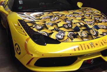 Ferrari 458 con decoración especial de Minions