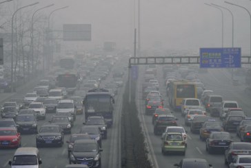 Beijing cerrada al trafico por alta contaminación