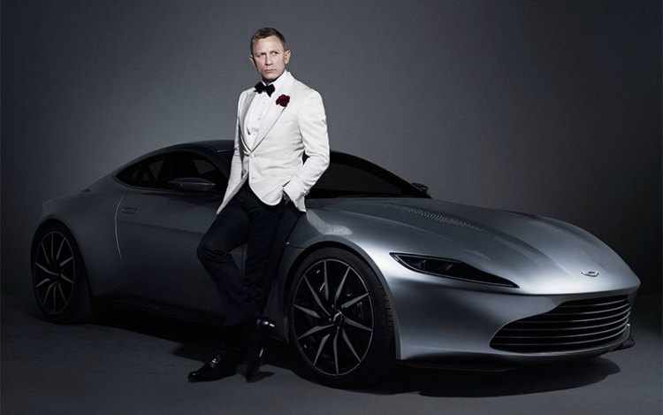 Aston Martin DB10 de James Bond