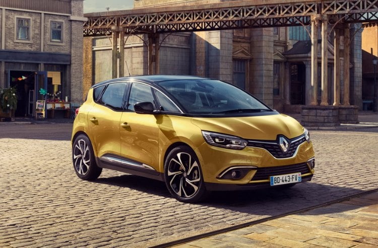 Renault Scenic, las primeras imágenes muestran un coche mas moderno y mas crossover