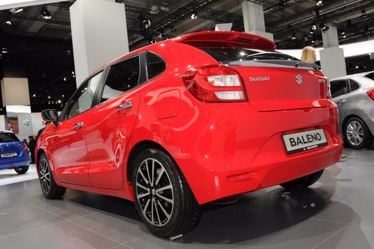 trasera suzuki baleno 2016