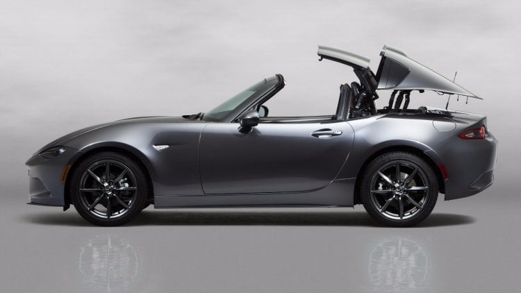 Mazda MX-5 RF, como convertir un llamativo roadster en un precioso Targa