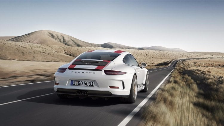 Porsche 911 R, el purasangre con cambio manual que ibas buscando