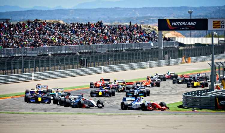 World Series by Renault llegan a Motorland Aragon