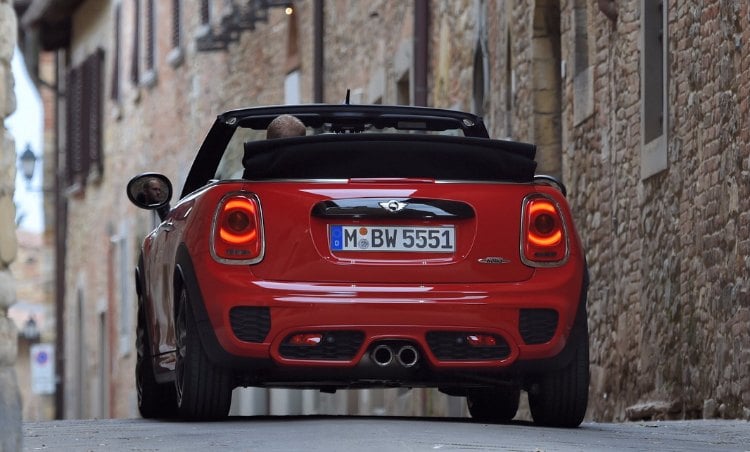 Nuevo MINI John Cooper Works Cabrio, un coche de elevada calidad y con la madurez de la ultima generación 