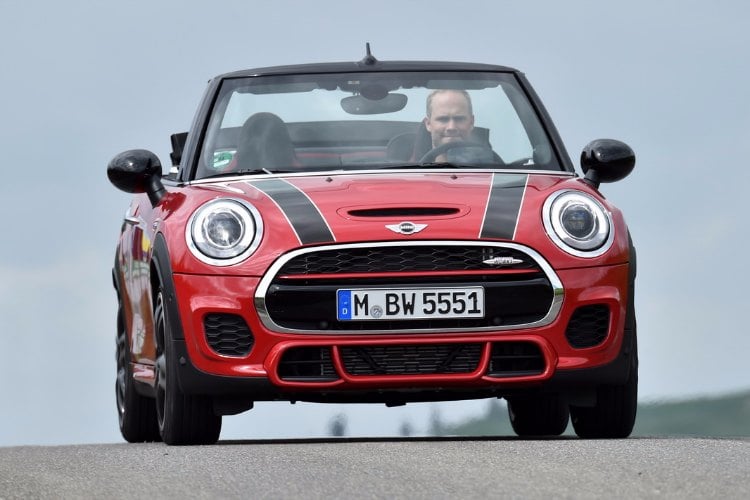 Nuevo MINI John Cooper Works Cabrio, un coche de elevada calidad y con la madurez de la ultima generación 