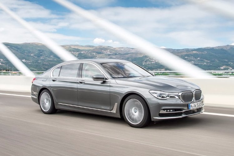 BMW 750d Xdrive y BMW 750Ld, equiparan los primeros motores de 4 turbos