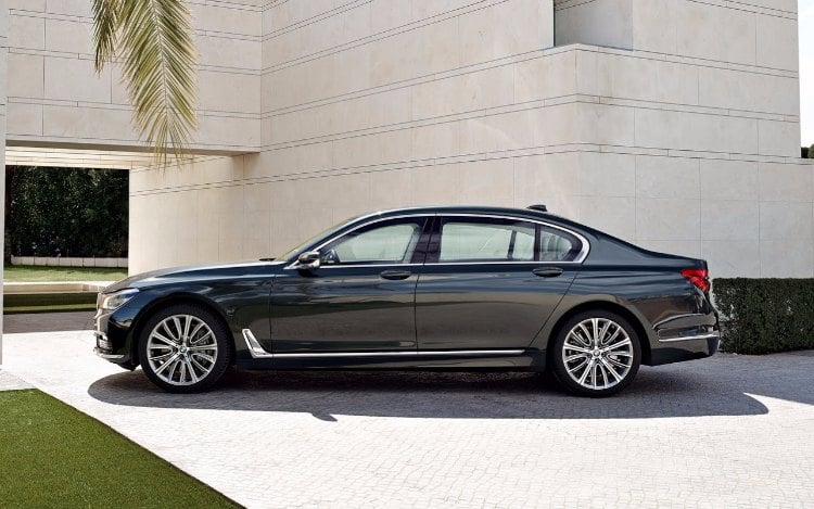 BMW 750d Xdrive y BMW 750Ld, equiparan los primeros motores de 4 turbos