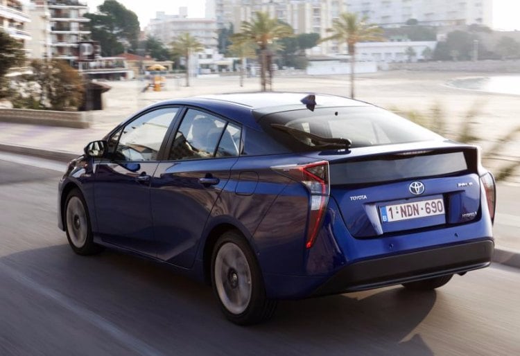 Toyota Prius, las primeras unidades empiezan a llegar a sus propietarios