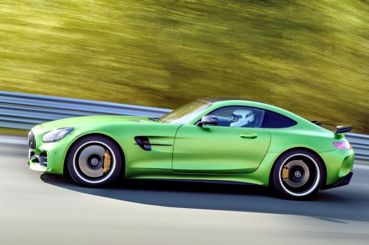 Nuevo Mercedes-AMG GT R, el buque insignia de la marca preparado para enamorar