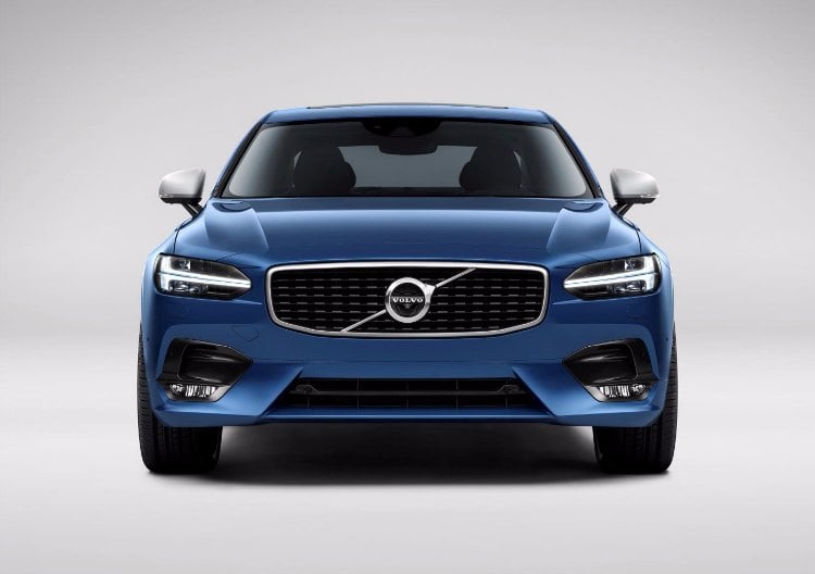 Volvo S90 y Volvo V90 cuentan con nuevo acabado R-Design