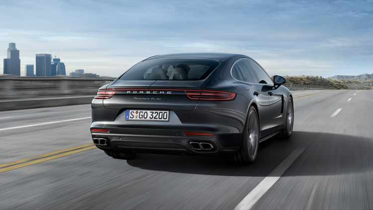 Porsche Panamera Turbo 2016 